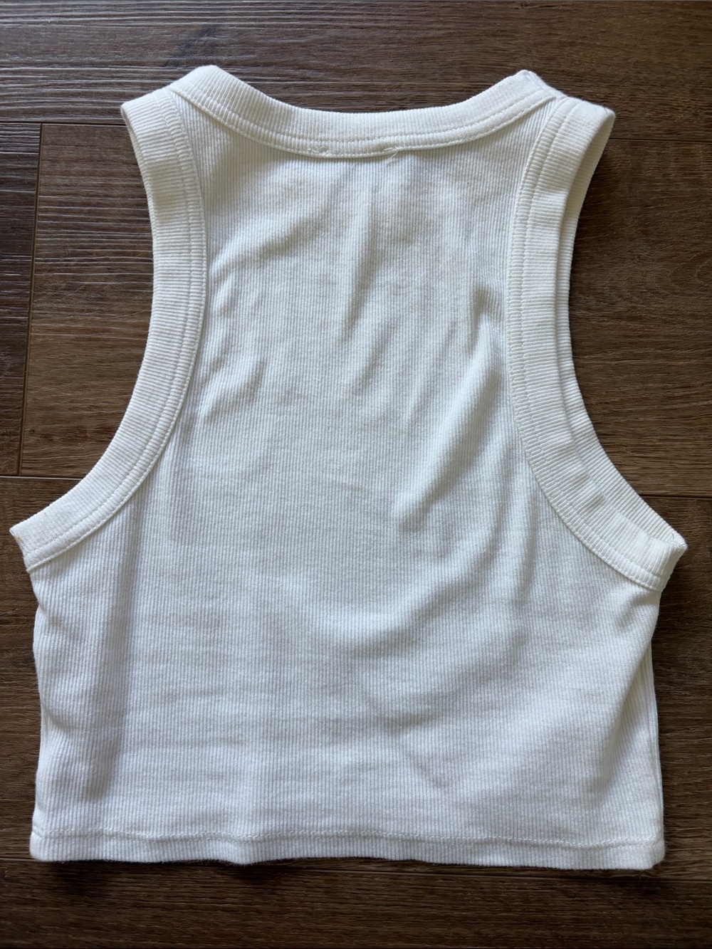 Princess Polly White Ribbed Racer Crop Tank - Picture 3 of 3